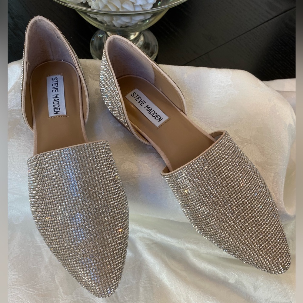 Steve Madden Rhinestone flats.  Size 8M Perfect condition Never Worn w/Box - Picture 3 of 13